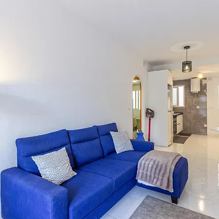 Stunning In With Kitchenette