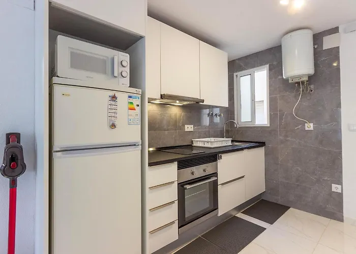 Stunning In Appartement Torrevieja